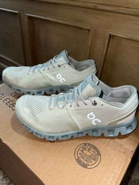 On Cloud Cloudtec Running Women's Athletic Shoes in Light Green Teal and White
